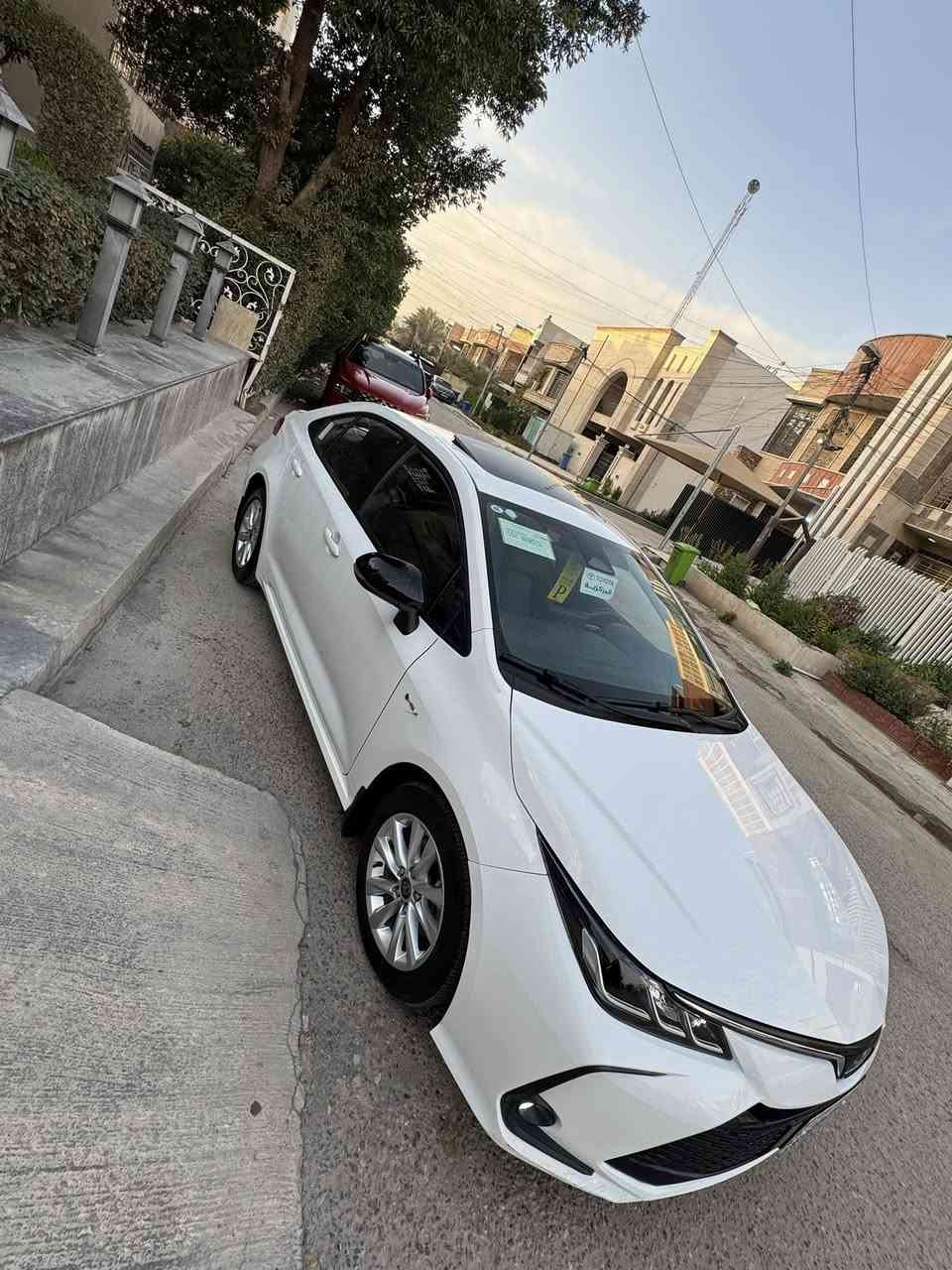 كورلا 2024 فول مكفولة هايبرد
جديدة وحلوة ومناقصها شي 
ماشية 14 ألف فقط 
رقم بغداد بسمي 
مكان سيارة بغداد البنوك 
***********
