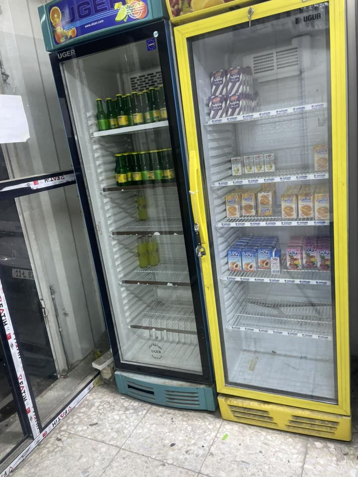 السلام عليكم 
عندي عوارض اثنين عاموديات بحاله جيدة جداً ونظافة فول وممصلحات السعر 350الوحده اثنين ب650 وشايف كل الخير اللي ياخذهن❤️
مكاني  بغداد الشعب شارع بلقيس مقابيل جامع الحاجة بدرية
للتواصل واتساب ***********
