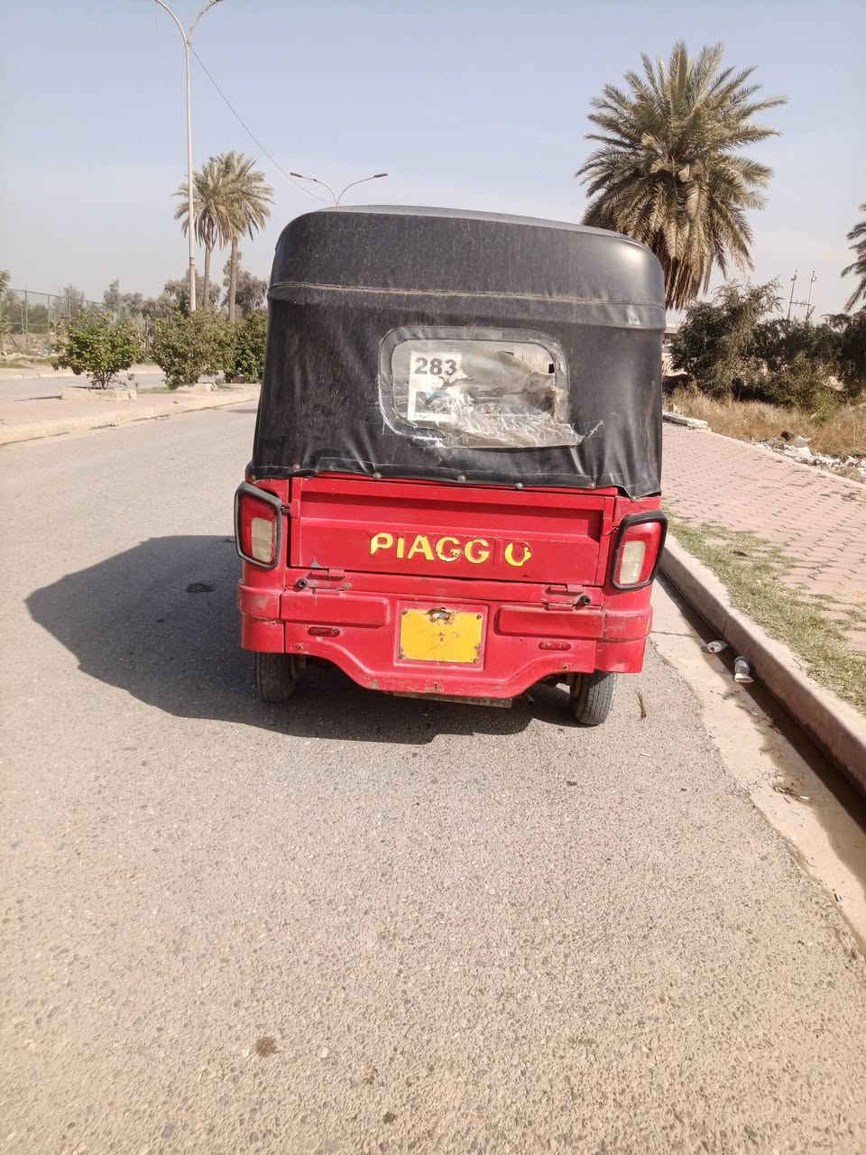 السلام عليكم تكتك بياجو موديل 2018 اوراقها كامله مكينه لا تنقص ولا تبخر مكينه مال 20ب محوره محرك مال تيك توك باجات كهربائيات شغاله تكتك لا ضربه ولا صبا ولا خياس تكتك بلاديه كهربائيات شغاله تايرات جدد تيك توك جاهزه قبل للشارع العنوان بغداد المدائن سلمان باك رقم الهاتف السعر مليونين 700 وبيها مجال***********
