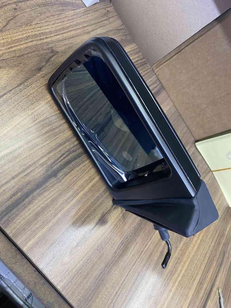 السلام عليكم شباب يتوفر قطع ادوات مارسدس 
بأنسب الاسعار 
بغداد شارع شيخ عمر شارع الثالث 
محل صلاح فوزي
ت ***********
