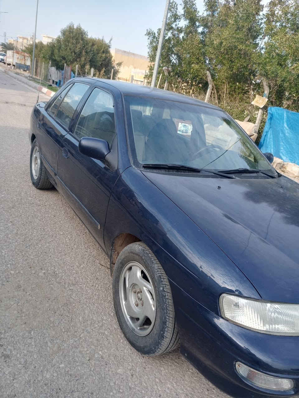 سيفيا 1995 مسكر كير عادي مصبوغة عام معمرة وجاهزة السعر 35 وبيها مجال بسيط ديالى بلدروز  
***********
