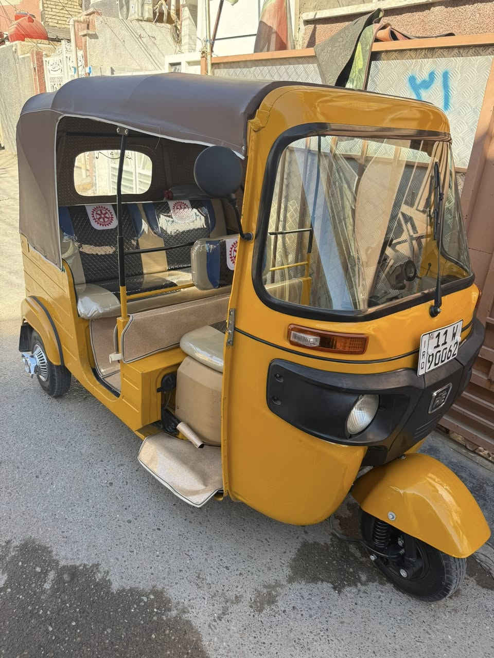 السلام عليكم من رخصت مدير الكروب قبل فتره نشرت هاي التكتك للبيع واكو جماعه نفسيات ضعيفه كلولي امسح المنشور احنه اشتريناها اتفقنه عل سعر اجوي او بدلو المهم تكتك موديل 20 للبيع شهر 11 مكفوله التكتك دوشمه كاعيات مسجل شاشه التكتك بسمي ثاني يوم احولك اي استفسار خابر او تدلل *********** العنوان الشعب شارع مصور الكنز
