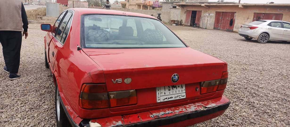 السلام عليكم بيم البيع موديل ٩٠ السعر  ٤٥وبيه مجال يرهم مراوس حسب القناعة المحرك فل خير من الله ***********/السنوية ال ٢٧
