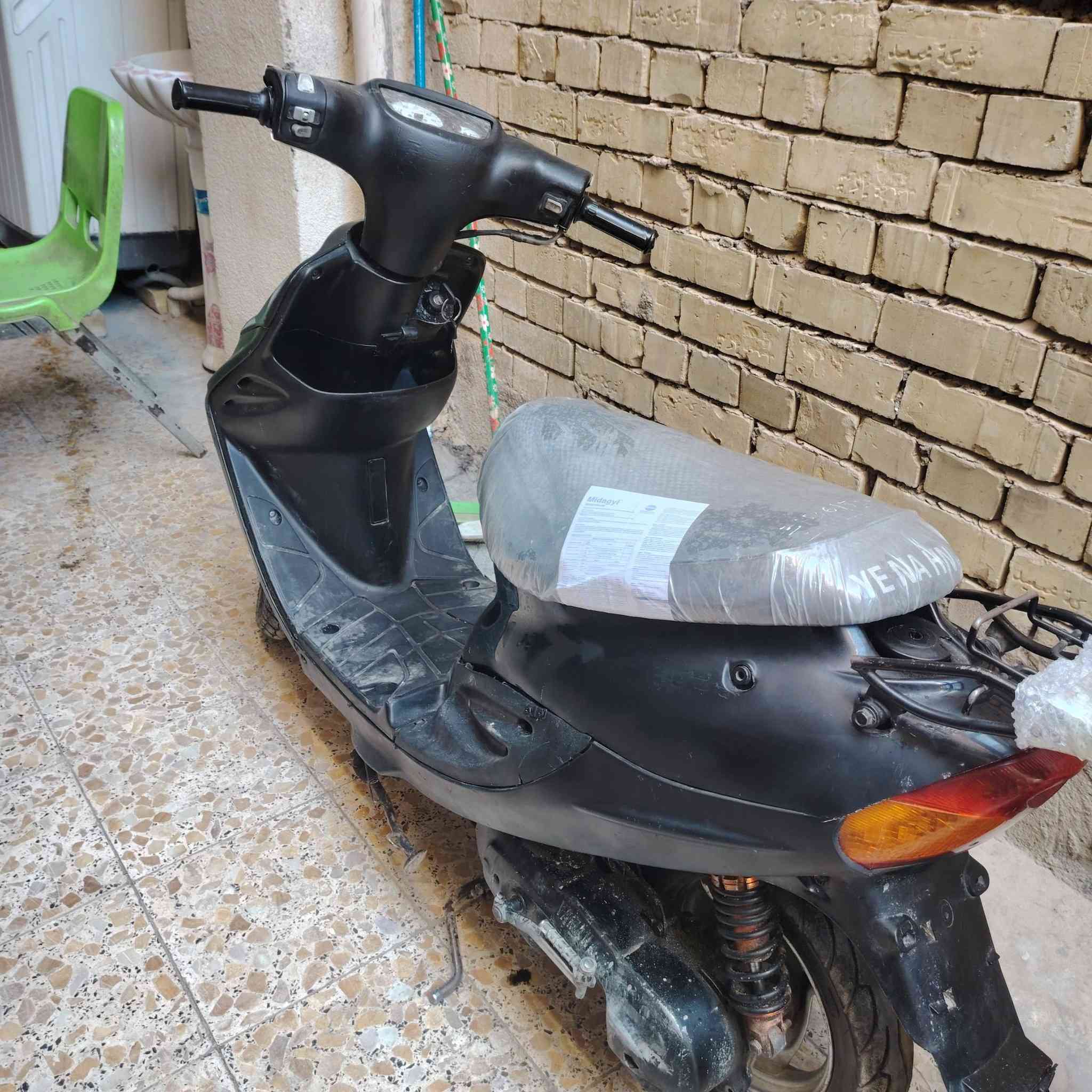 السلام عليكم
دراجه ياماها بيجي 9زروف للبيع 
دراجه مكينتها ناعمه 
مابيها صوت لا بالاكسل ولا بالروله 
دراجه كلها بلادية تشتغل من اول هندر 
اذا تريد تفاصيل تعال خاص او واتساب او اتصال 

سعر 250 ألف وبيها مجال للشراي 

***********
