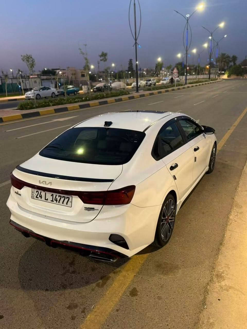 السلام عليكم 

Forte GT Turbo 2022✈️
فول مواصفات 1/1
فتحة سقف 
بصمة تشغيل
بصمة أبواب
تشغيل عن بعد
هاند بريك بصمة 
اوتو هولد
تبريد قطعتين❄️
ثلاث وضعيات قيادة
كير توماتيك وعادي 7 نمرات
قيادة ذاتية 
توقف ذاتي 
رادارات جانبية وأمامية وخلفية
مسجل صوتي عالي قوتو 75
شاشة كبيرة 9 انج
انارة داخليةلون احمر
ليد امامي زينون
ليد خلفي زينون
شفتات ستيرن 
دبل كروز
كير DCT دبل كلج
محرك 16 توربو
ستيرن هيتر🔥
كشنات تدفئة تبريد الامامية 
الكشنات الخلفية تدفئة 
كشن السائق كهربائي 
ليد بالمري
نقطة عمياء
ابل كار بلي 
شاحن لاسلكي
حاكية تنصي التبريد عند الاتصال بالهاتف
لون ابيض صدفي
ماشية 47 الف كيلو متر
ضررها بوند صبغ كامل وبي طخة بسيطة 
وارد كندي
سيارة نظيفة وتمشي عالبانزين العادي بدون دك ومالك شغل باليكول ماتمشي العادي 👍
للتواصل عالماسنجر

مكان السيارة موصل رقم دهوك سنوية باسمي ثاني يوم احولك أبيعك صافي


**إذا كنت صاحب هذا الإعلان وتريد حذفه لأي سبب، رجاءا أرسل رسالة إلى الدعم الفني**