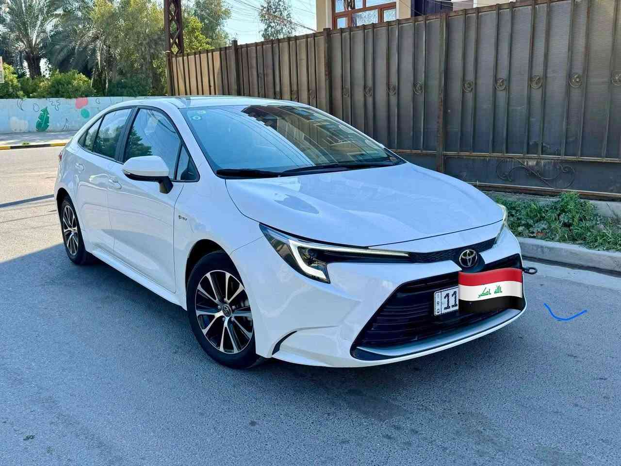 كورلا  هايبرد 2025 ب اسمي شخصيآ
تحويل ثاني يوم 

السعر :  153 $ و بيه مجااال 

اتصال : *********** 

 بحالة الزيرو  ماااشيه 4000 الف 

سياره كفاله عاااامه حته دعاميات 

موصفات :  فول 1/1
 كرسي كهرباء
سيايدر جنطة داخل جلد احمر 
فتحة سقف شاشة ابل كار بلي رادار أمامي وتحديد مسار
 وقيادة ذاتية فول تحكم استيرن بصمة تشغيل وابواب 

بغداد حي اور
