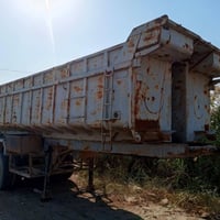 للبيع عربانه برازيلي  ذرعه ٢٩  مكاني بغداد رقم ٠٧٧٢٤٣٢٤٠٥٠