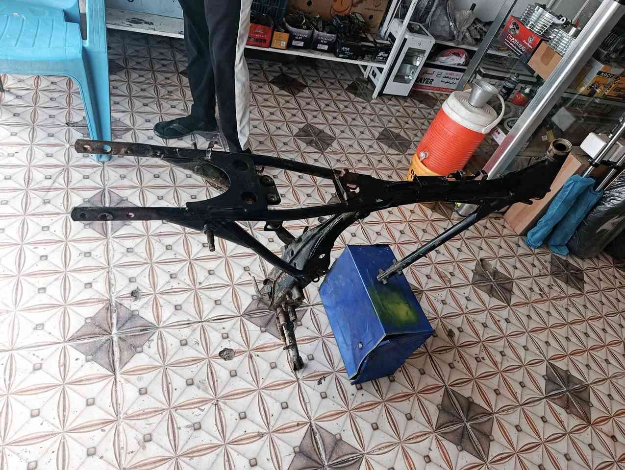 سلا عليكم شاصي 21ارشه  اوراق أصولي كصبه رفيعه شيال ربع مكفول كطرت الحيم مابيه أسعر اتصال فقط ***********
