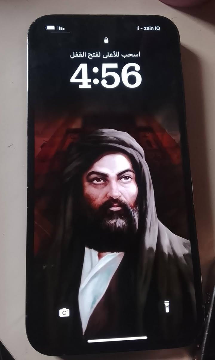 ايفون 13برو ماكس
جهاز نضيف مامفتوح ابد شرق اوسط بي بس كسر بلضهر فقط بطاريه 77البلاديه. ذاكره 256

سعره 550 قفل العنوان تنومه

***********
