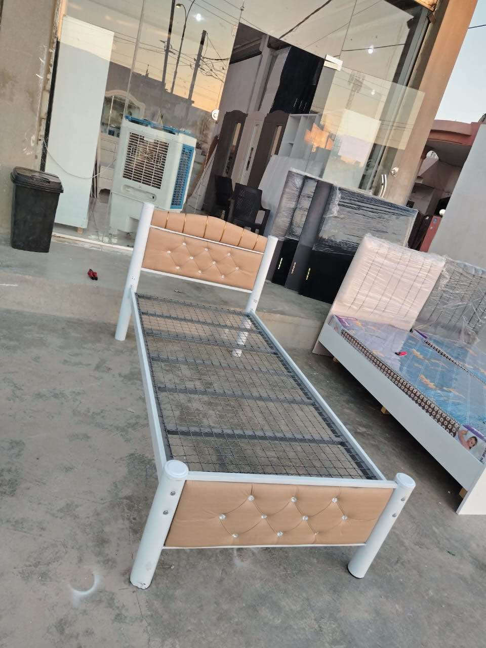 وصول وصول وصول سرير نفر واحد حديد درجه اولى قياس طول ١٩٠ وعرض ٩٠ بجميع الوان مختلف 

مع تفليش اسعاره عرض اسعاره بسعاره جمله لحكو على عرض 🔥🔥🔥🔥
رقم موبايل ***********
يتوفر توصيل الى جميع مناطق كركوك
عنوان سيدين حي النصر مقابيل مركز عروبه معرض حمدي اللاثاث 
جمله & مفرد كركوك, العراق
