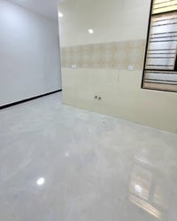 #للايجار شقة طابق 1  مكونه من غرفتين واستقبال مطبخ خدمات في الاسكان شا...