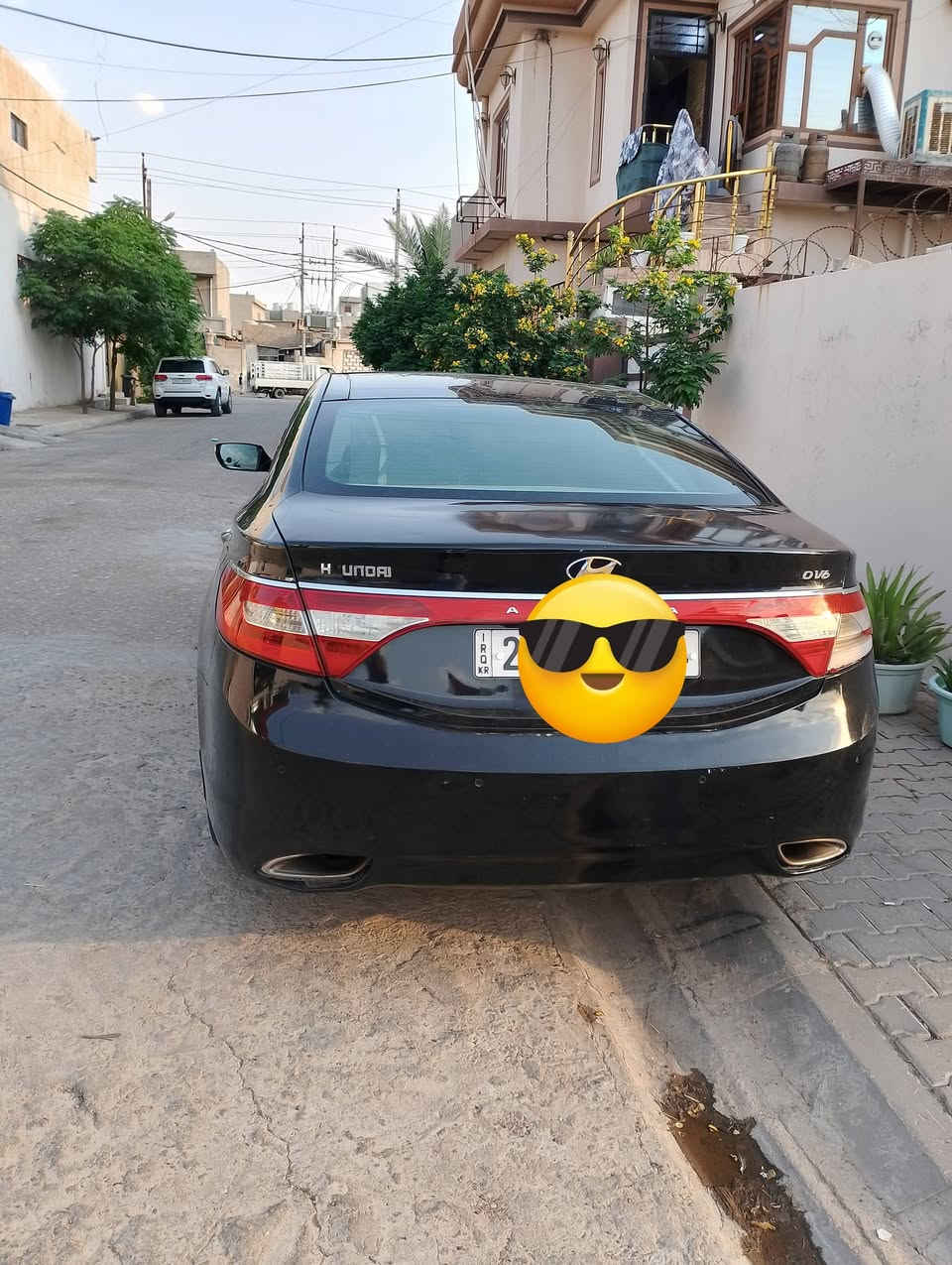 ازيرا موديل٢٠١١بيها بونيد و قبغ صندوق للبيع او مراوس ويا كامري ***********بيها واتساب

