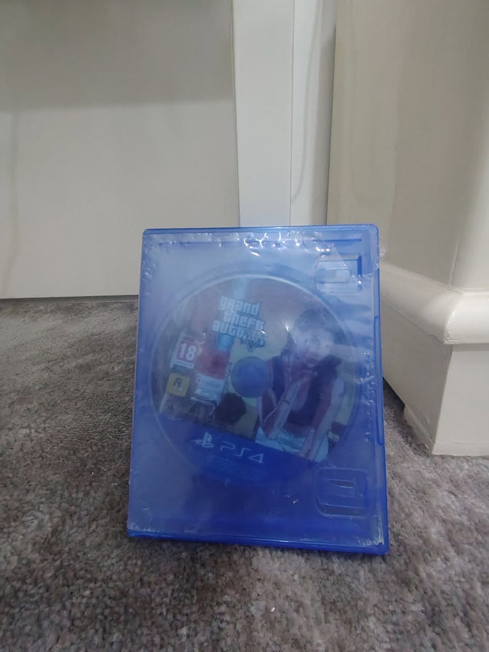 لبيع بلي 4 سليم نظيف  وأخو الجديد، وما مفتوح ولا داخل تصليح نهائياً. الجهاز وياه كرتونته الأصلية وجويستيك أصلي ونظيف وكل وايراته كاملة. ويا الجهاز قرصين أصلية (فيفا 23 و GTA V) الأقراص نظيفة وكل شخط ما بيها وشغالات مثل ما موضح بالفيديو . الجهاز محدث وشغال . البيع بشرط الفحص والتجربة يمي بالبيت بالسماوة. السعر 290 ألف وبيه مجال للشراي المكان سماوه


**إذا كنت صاحب هذا الإعلان وتريد حذفه لأي سبب، رجاءا أرسل رسالة إلى الدعم الفني**