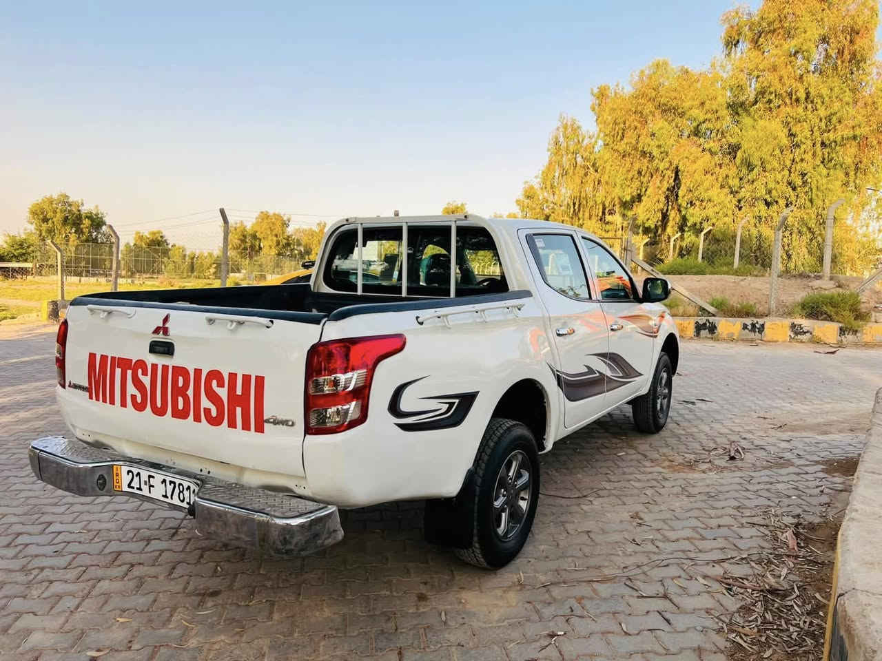 مسيوبيشي L200 كاز رقم سليمانية
للبيع دفع رباعي 

سنوية وهزة كل جديد

محرك 4 سلندر كاز

تخم تاير جديد ماشية 155 الف كيلو

صبغ بنيد بدون دواخل و باب البدي 

السعر 147 $ 

ديالى بعقوبة ***********
