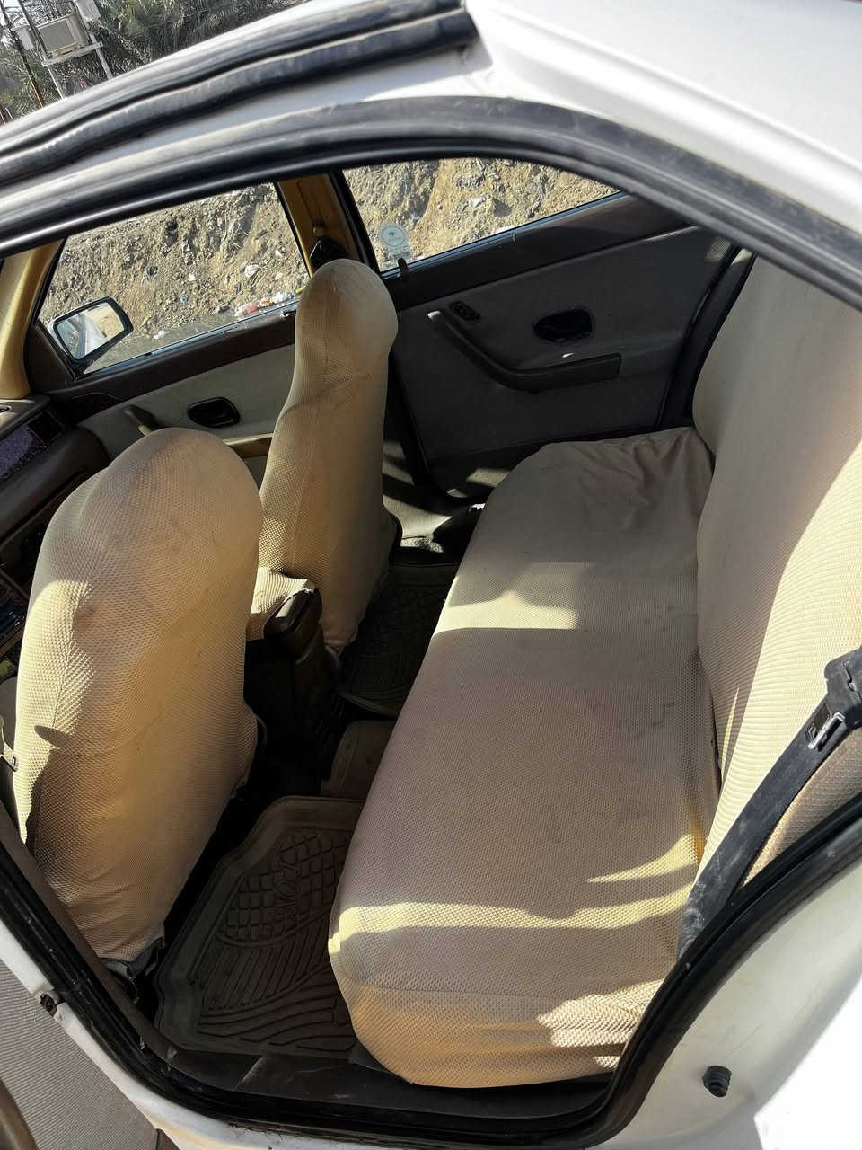 سلام عليكم سمند البيع موديل 11 السيارة تجي وتقتنع أو اتصل وبيك خير ودلل مكاني ديوانية قضاء غماس 
اتصل ***********
