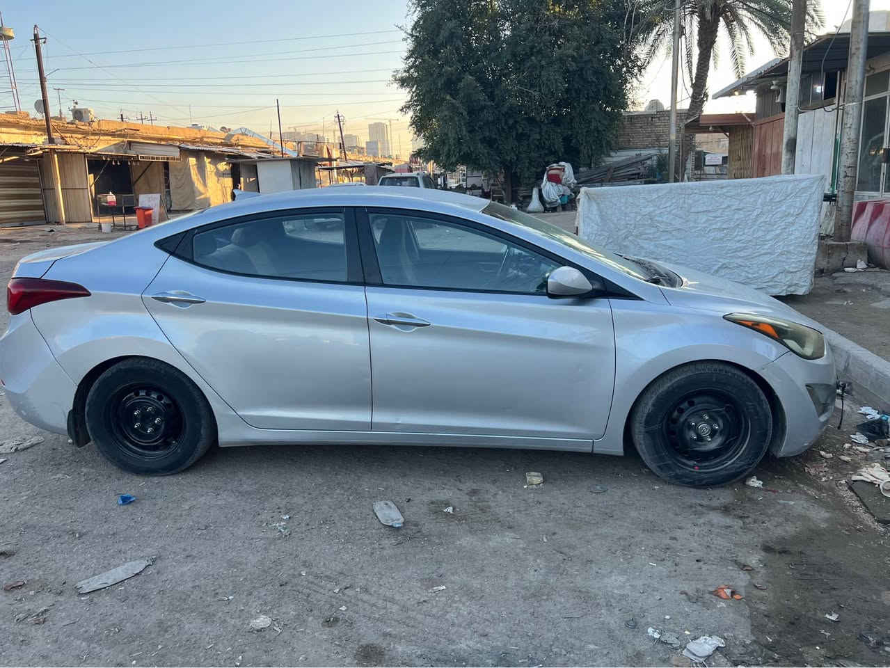 النترا 2016 وارد امريكي مكينه 1800 دوش حادثهه جاملغ خلفي وصندوك مكفوله من كير ومكينه السياره ممتعوبه وخير من الله تبريدهه شادلهه منظومه جديده صدر السياره 80‎%‎ ومناقصهه اي شي رايدهه 125 وبيهه مجال
للاستفسار 
*********** بغداد, العراق
