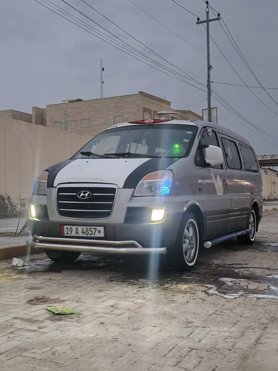 سلام عليكم ستاركس 2007مفتوح
مكينه كير جديده تخم تاير دوشمه جديده

رقم نكليزي بسمي خط بحث جديد 

كهربائياًت كله شغال مكان دوانيه سنيه 

السعر 80وبيه مجال رقم الهاتف 

تبريد شغال

***********
