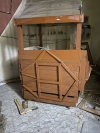 عربانة جاي للبيع السعر 600وبي مجال لل استفسار اتصال عل الرقم 077296381...