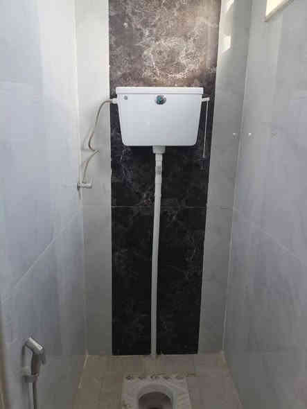 🔥 فرصة ذهبية لا تعوّض — بسعر مناسب جداً!
🏠 بيت ركن للبيع في حي البكر – من أرقى وأهدأ مناطق الأطباء
✨ بناء فول حديث 2025 – سند طابو الزهور – موقع استراتيجي على شارعين
💰 سعر مناسب وبحدود الجميع (تفاصيل السعر عند الاتصال)

---

🌟 مواصفات العقار:

📏 المساحة: 88 متر
📐 واجهة: 8 متر
📍 موقع مميز جداً وقريب من كل الخدمات

---

🏡 الطابق الأرضي:

استقبال راقي

غرفة نوم

مطبخ

صحيات

مناور

🏡 الطابق الثاني:

3 غرف نوم

صحيات

مناور

بلكون

بيتونة

---

⚙️ الأنظمة والتجهيزات:

نظام كاميرات

نظام غسالات

نظام دشّات

نظام دكتات

نظام سبالات

نظام غاز
✔️ جاهز للسكن بدون أي مصاريف إضافية

---

📞 للاستفسار والاتصال:

***********
***********

📍 مكتب البساتين العقاري
حي البكر – سايدين كنيسة تايتنك – مقابل مرطبات الصفّار موصل
