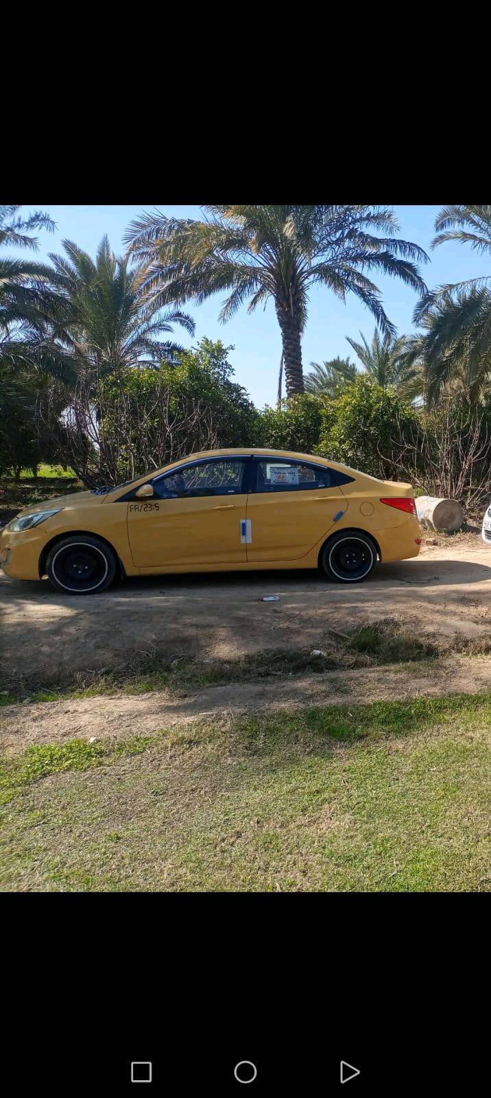 السلام عليكم ورحمة الله وبركاته 
كسنت خليجي موديل 2015
محرك مكفول تحويل مباشر تخم تاير أبو خط أبيض مكان سياره بغداد المدائن سلمان بارك هاذ رقم صايقهه ***********