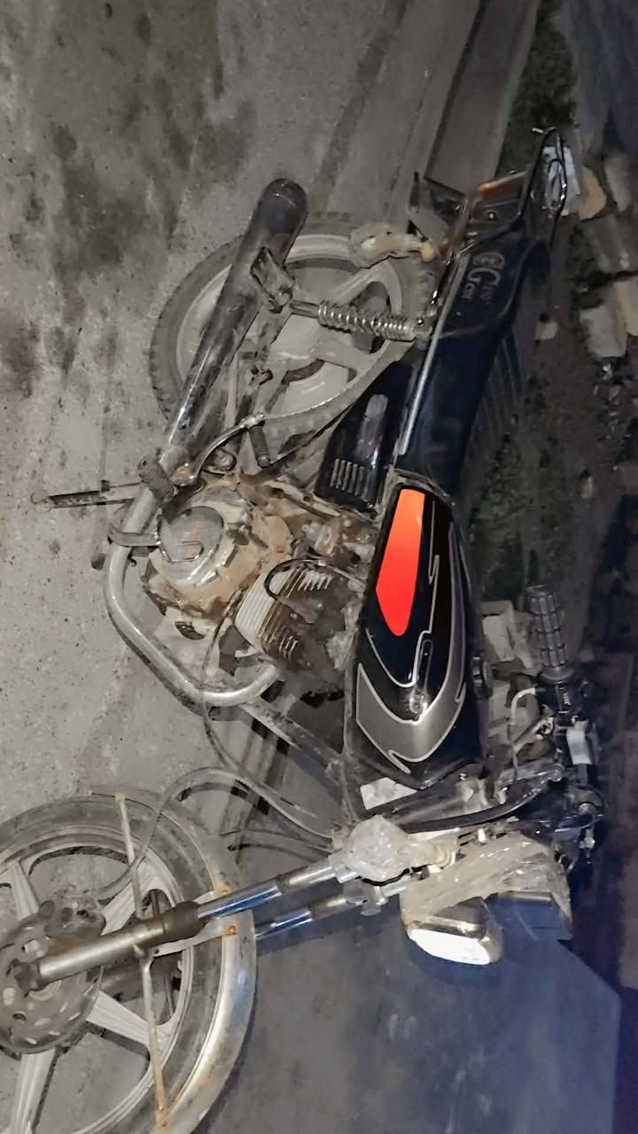 السلام عليكم
دراجة ايراني رابر موديل 2016 دراجة نضيفة نقص ربط اشاير اشايرها موجودة دراجة شغاله ومابيها شي للبيع السعر 225 وبيها مجال قليل العنوان ديالى بلدروز للأستفسار خاص او الاتصال على الرقم ***********
