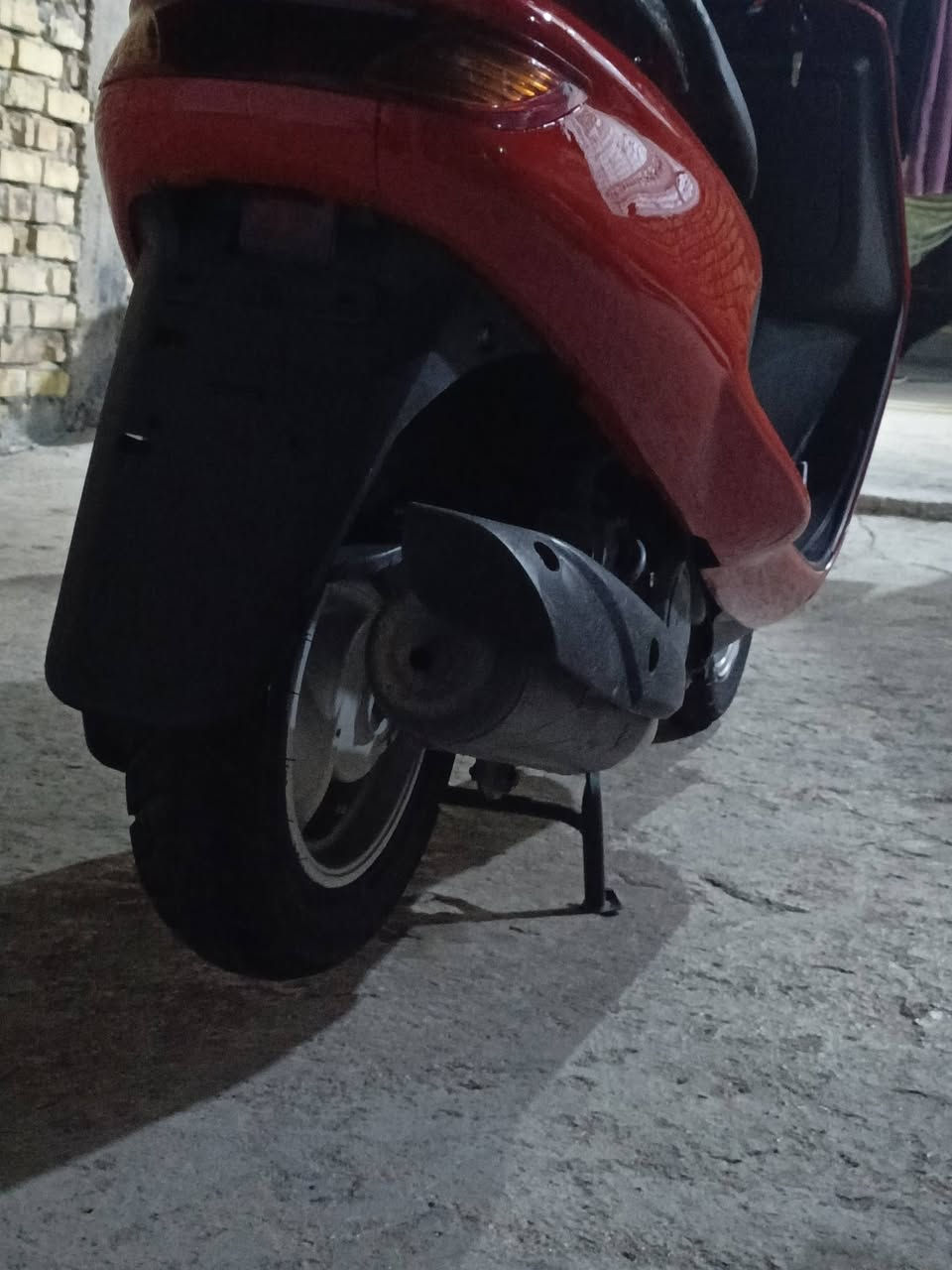 السلام عليكم دراجه لبيع فراشه كفاله فحل الدراجه جديده هاذه رقمي *********** اتقدم ولا تتندم مكان حله دبله
