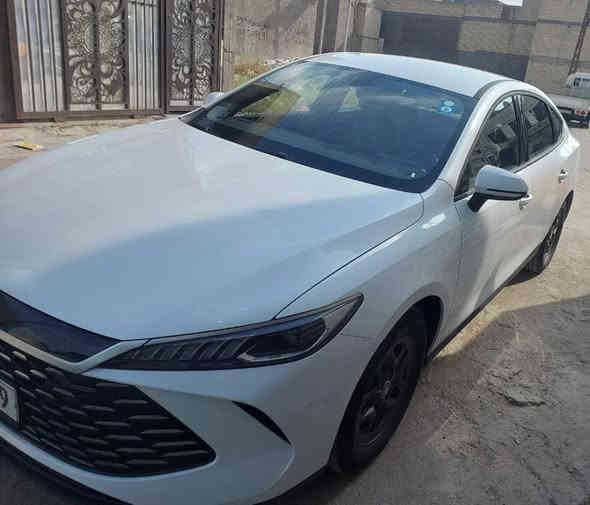 سلام عليكم
بي واي دي (كين بلاس) للبيع موديل 2025 
فول مواصفات 
لايت زنون 
لد نهاري زنون 
اشاير بلمري 
كشنات جلد 
تبريد قطعتين 
كامرة خلفية دوارة 
حساس خلفي 
فول تحكمات ستيرن 
تشغيل بصمة 🫆 
دخول بصمة وكارت 
المسافة المقطوعة (1500km)
مرقم بغداد 
السعر 132 بيه مجال بسيط حك الجية
مكان السيارة (بغداد الزعفرانية)
مكلف بلنشر أي استفسار الاتصال على الرقم 
***********
