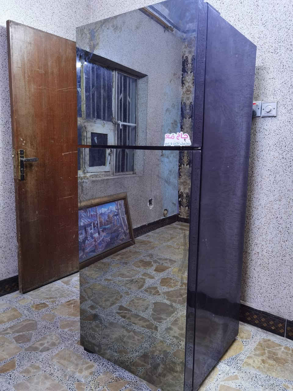 السلام عليكم
ثلاجة باب جام تصميم راقي صناعة مصرية نضيفة رايدها قفل 180 مكاني بغداد الحبيبية رقمي *********** واتساب ***********
