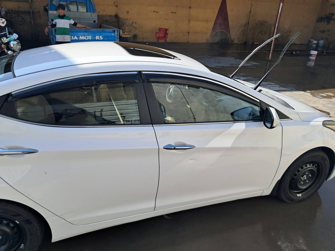 سلام عليكم النتره فول مواصفات كفاله بس بيه بارد قليل ٢١٦  سعره ١٢٨  ***********
