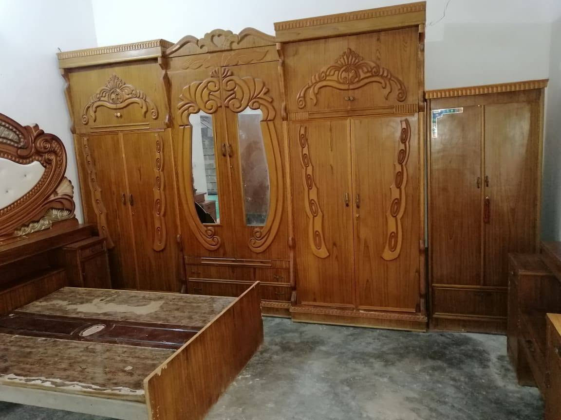قرفه خشاب للبيع نفس البصوره المكان الضلوعيه المين الوله السعر 600 وبيه مجال *********** اتصل ودلل
