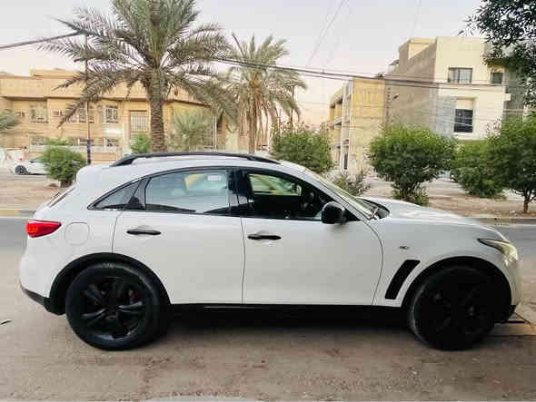 انفنتي FX35 موديل 2011 خليجي مكفولة كفالة عامة

فول فول مواصفات ميحتاج اذكرهن

السعر 125 ورقة مجال بسيط

رقم اربيل الجديد 

للاتصال ***********

بدون حادث بدون صبغ بدون تبديل السيارة على وضع الوكالة

العنوان بغداد بغداد
