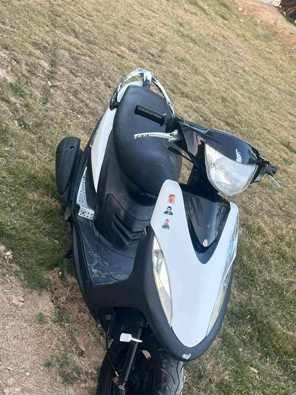 السلام عليكم 
 للبيع ماكس عدله دراجه خير من الله بوشه 49  بلاد ما مفتوحه كفرات ختم بلاد كامله من سلف وهندر وكهربائيات شغاله ما ناقصها اي شي تاخذها ربع ما تصرف عليها  السعر 500وبيه مجال مكاني بعقوبة تحرير رقم *********** موجود واتساب
