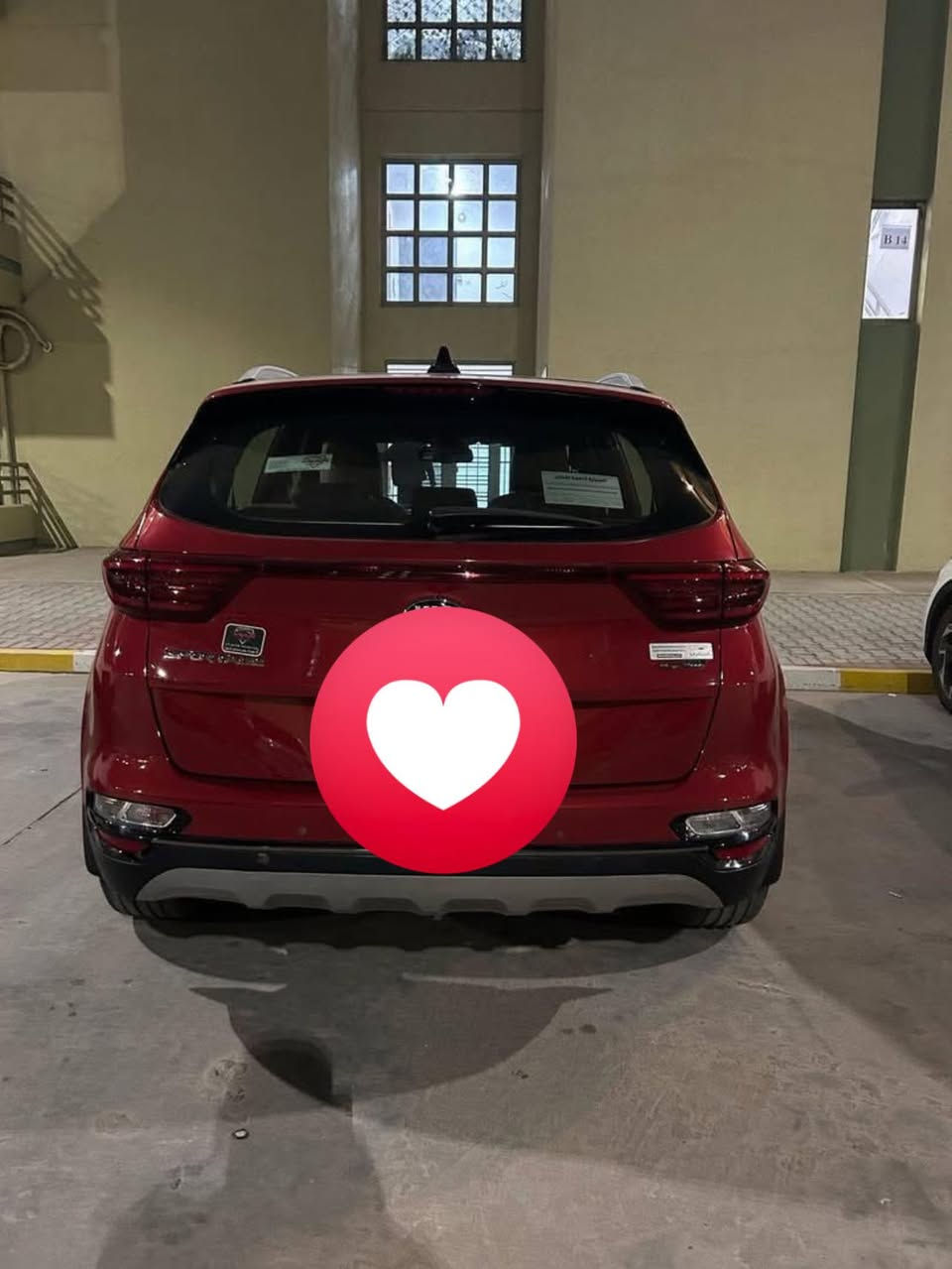 كيا سبورتج موديل ٢٠٢١ جي تي لاين
فول مواصفات بيها فقط بارد بالباب سيارة جديدة ماشية ٧٨ الف كيلو 
***********
عنوان الطالبية 
السعر ٢٠٨ وبيها مجال

