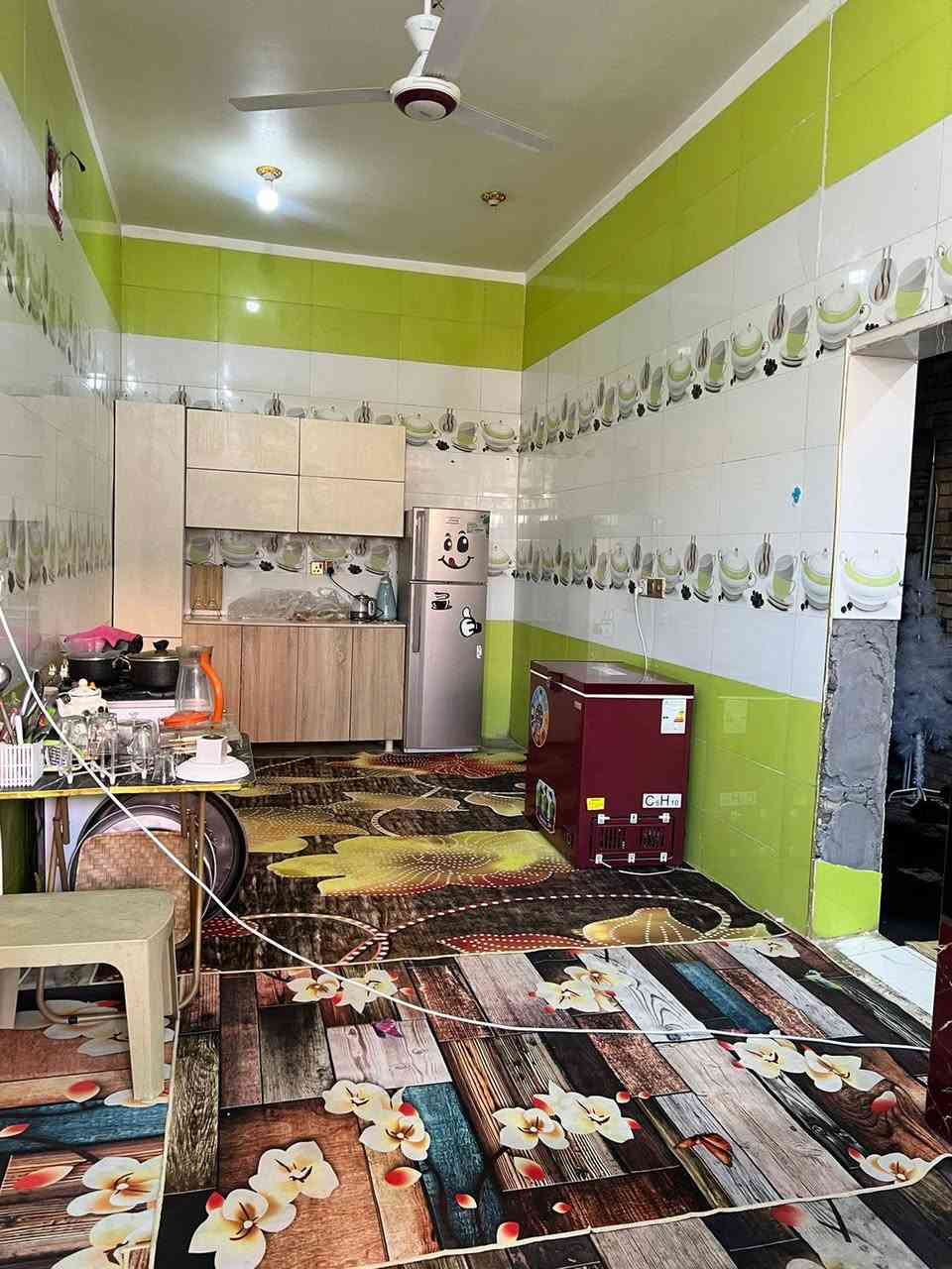 سلام عليكم
البيت للبيع مساحه 150
بناء 2022 
يتكون من غرفتين دوانيه وصاله ومطبخ وصحيات خارجي
موقع الفضليه شارع أربعين قرب بطاقه الوطنيه
الاستفسار *********** 
الاستفسار ***********
