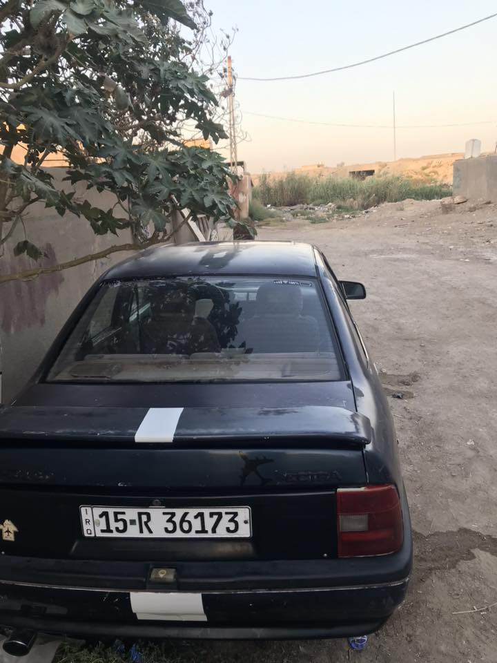 السلام عليكم فكتره للبيع موديل 90محرك 2000كير عادي سياره جاهزه  رقم نبار  مكاني فلوجه سعر 27بيه مجال رقمي ***********
