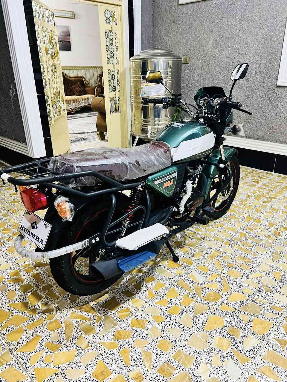 سلام عليكم دراجة دايون موديل 2024 مكينه 200 دراجه اخت الزيرو اوراق اسكنر المكان ديالى سيطرة الغالبيه السعر 1400 وبيها مجال ***********
