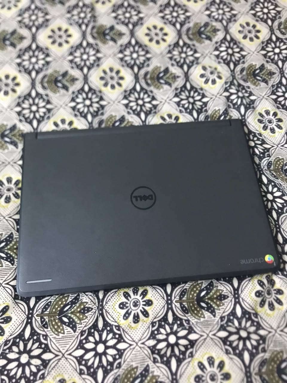 سلام عليكم حاسبة للبيع ويندوز DELL ويها شاحنا حاسبة قوية تنصب جميع البرامجً سعر 70 تفاهم وتساب***********
