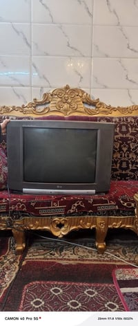 تلفزيون إل جي • حجم كبير • شغال ونضيف