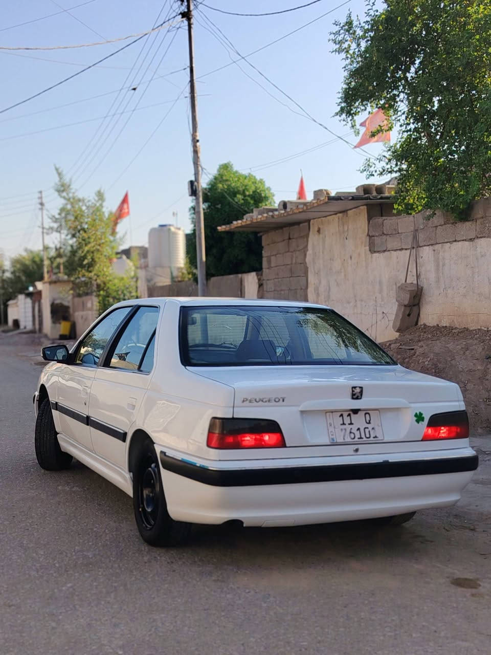 ماشيه52 الف✅
كفاله من ظربه وصبغ ✅
سياره عله وضع الشركه✅
تحويل ثاني يوم✅
مكان بغداد بسمايه✅ 
التواصل:***********
