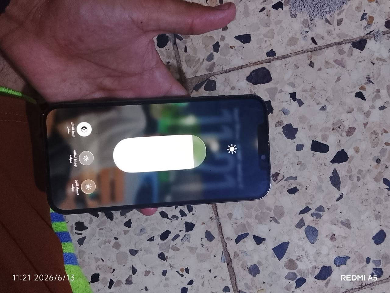سلام عليكم ايفون 12 برو ماكس الضاكره 256 البطاريه 75 مابدل بيشي ولا داخل صيانه مكسور الضهر مثل ماموضح كدامك مكاني البصره  ولسعر 450 بي مجال واتساب بس  ***********
