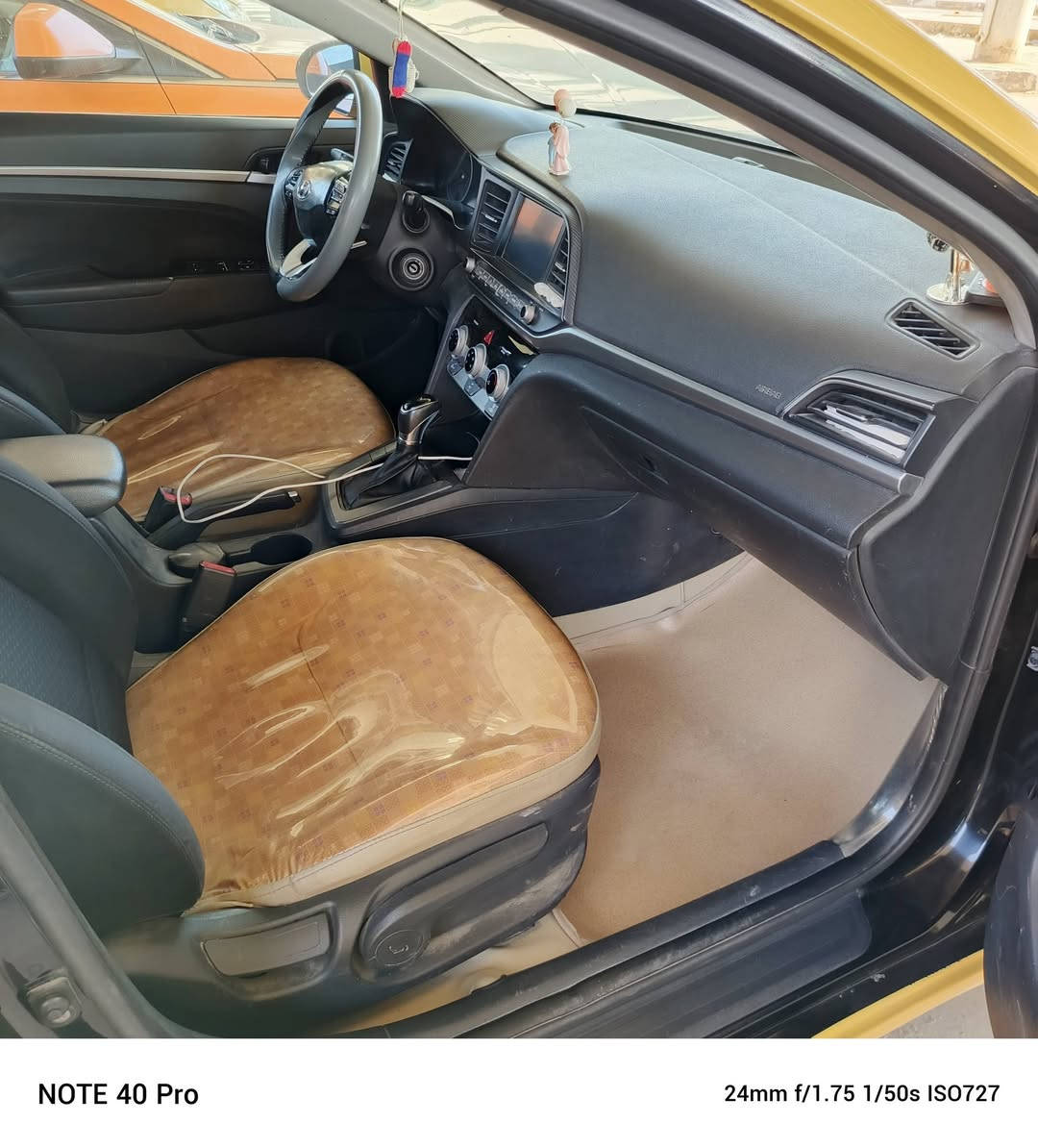 السلام عليكم النتره ٢٠١٩ وارد امريكي البيع 
ظرره جاملغ ايسر وبنيد مفتوح براغيه 
سياره جهزه وخير من الله 
***********
