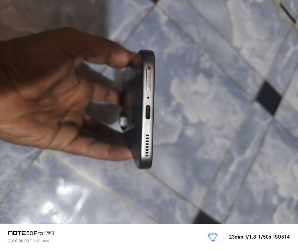 انفنكس جيتي 30برو. 
شاشه اموليد بتردد 144 هيرتز 
معالج ديمنستي 8350 التميت 5g 
يدعم (١٢٠فريم) ببجي وبقية الالعاب 
شفتات خاصه لألعاب مع لدات خلفيه تفاعلية (RGB)
كاميرات خلفيه أساسية بدقة 108 ميكا 
بطاريه 5500 ملي امبير مع شاحن 45 واط 
يدعم الشحن اللاسلكي بسرعة 30 واط
مقاوم للماء والغبار بمعيار ip6
رقمي ***********السعر , 385الف بيع فقط كامل ملحقات الأصلية مكاني سماوه قضاء الرميثه ما عندي توصيل 🌺 السماوا, المثنى
