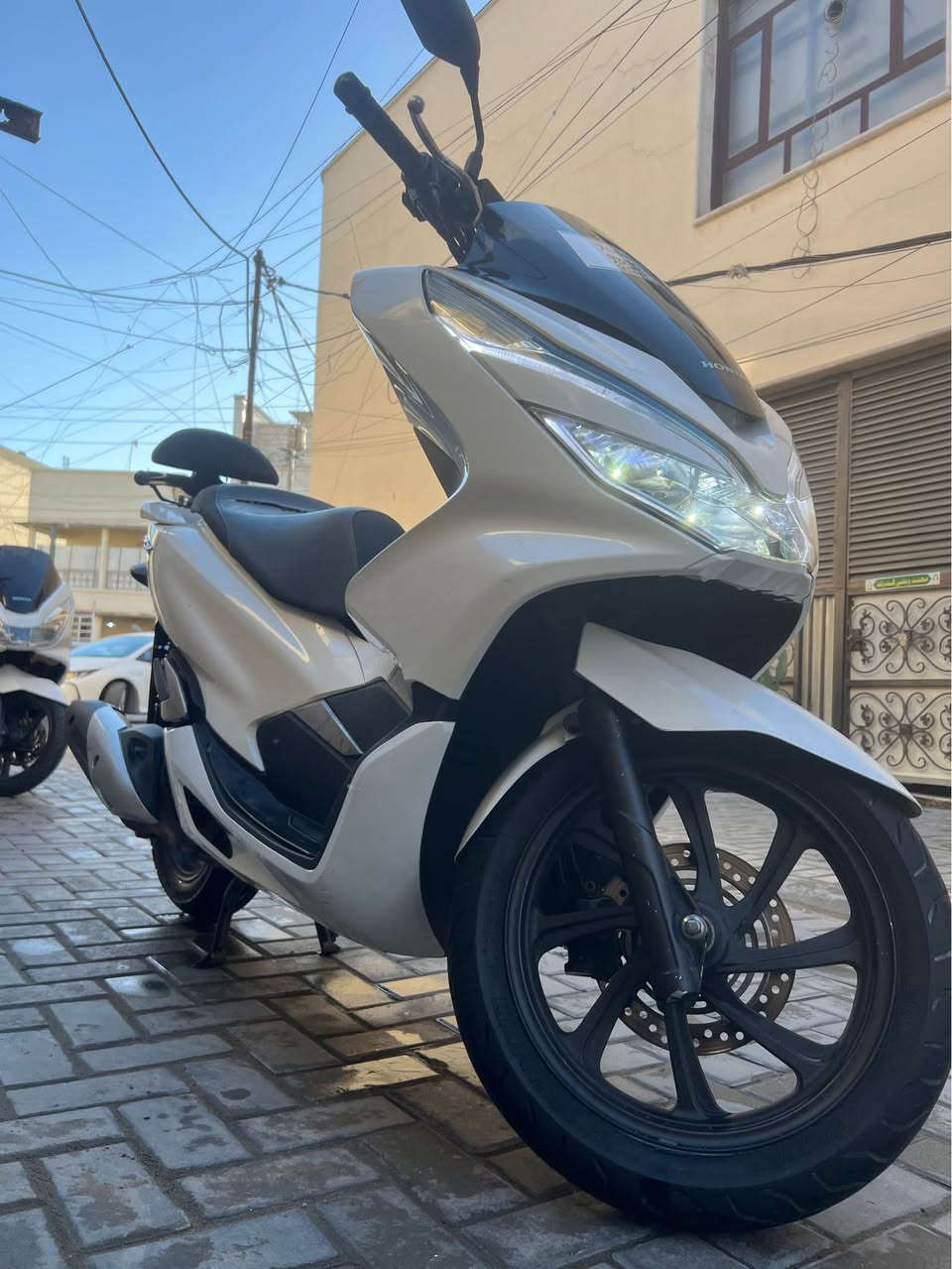 سلام عليكم شباب بي سي اكس جيل الثالث مكفوله كفاله عامه اي نقص مابيه وكاله ماشيه 28السعر 15المكان العطيفيه الثانيه رقم الهاتف *********** بغداد, العراق
