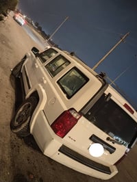 السلام علیکم جيب كوماندر مويل 2007 مكينه 6 سلندر 3700 سنويه مالته 2028...