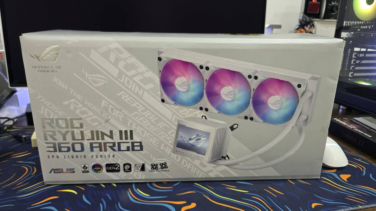 السلام عليكم 
كومبو وحش للبيع

I5 14600kf Box

Z790M AORUS elite ax ice

Asus Rog strix Ryujin iii white 

Predator 32Gb 6000mhz cl30

Lexar m.2 512gb gen 3

السعر مليون و 475 وبي مجال
مكاني بغداد توصيل موجود
***********
