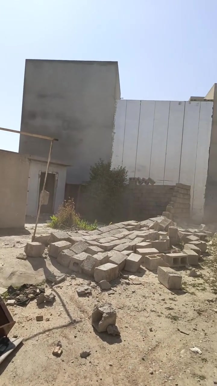 قص الجدران والسقوف بل كوسره كتر قرص 40سم بدون اي ارتجاج وتفليش وتنقير الجص ولااسمنت وهدم وتفليش الجدران وقص فتحات التكت *********** *********** حصرا كركوك متواجدين في كل الاوقات
