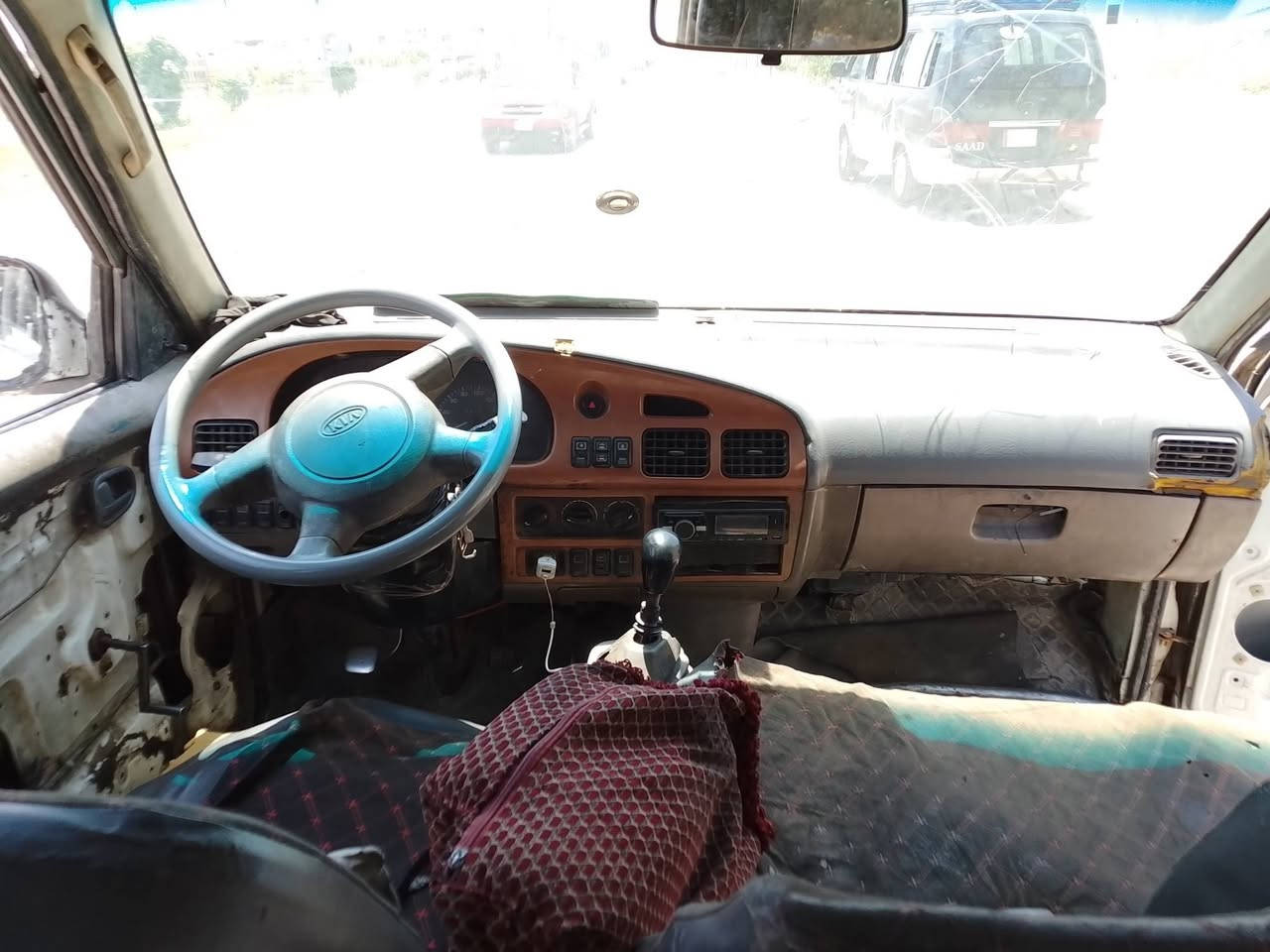 إعادةالنشر بسبب الوعود الڪاذبه
 للبيع كيه بريجو رقم الماني
موديل 97
هيئه صفر 
مرور عليها 
حصه كاز بيهه
سنويه لل2028
الشرعي موجود
محرك معمر جديد
 كير شرط 
 السعر 14
مكان السياره موصل _الايمن
للتواصل ***********
