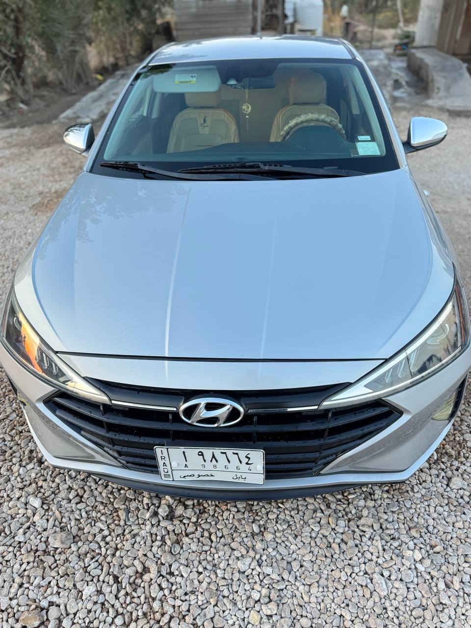 سلام عليكم 
النترا موديل 2020 
مكان سياره بابل ناحية النيل
وأرد أمريكي. اللون، سلفر ابو شذره 
ضرر دعميه أماميه  فقط ولباقي ليبل واحد لا صبغ ولا معجون
صور الحادث بل منشور 
رقم بابل 
تحويل ثاني يوم 
تحكم ستبرن جهتين
محرك دوش 2000
ماشيه 97
كير AT مرغوب 
رادار أمامي وخلفي 
نقطت عمياء 
تحديد مسار
كمره خلفي 
داخل رصاصي 
دوشمه ارضيه وكشنات  وتغليف نيلون حراري
من عده لبصمه ولبنرامه سياره فول 
ملاحظة بيها بارد شبر باب سايق + شبر باب خلف سايق واضح بل تصوير فقط ولباقي مكفوله 
رقم الهاتف ***********
***********
سعر 137$ 
تفاصيل كلها بالمنشور
