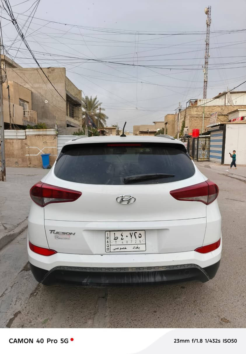 توسان2017امريكي
حادثه فقط دعاميه مبدله 

مبدل بيه كاز كيت  
 
فقط طخات بسيطه موضحات بلصور

بغداد الزعفرانية 

السعر ١٥٩

***********
