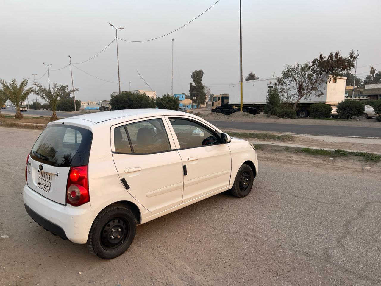 السلام عليكم كيا بيكانتو 2010 رقم اربيل تحويل تريد وكاله تريد باسم بنيه كير ومكينه وتبريد مكفولات بدون ضربه  مصبوغة عام مكاني بغداد حي اور ***********
